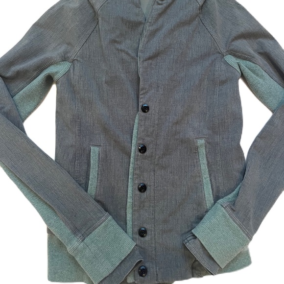 RARE Lululemon Aqua Running Jacket - Picture 2 of 3